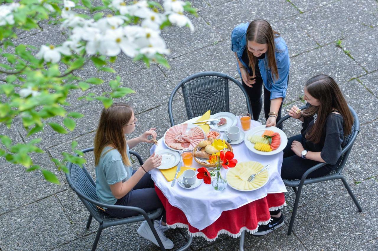 Kolping Gaestehaus Klagenfurt am Woerthersee Buitenkant foto
